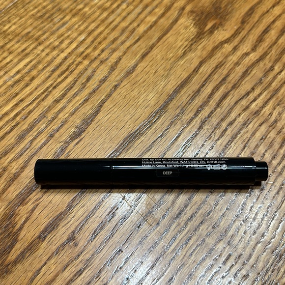 Doll 10 HydraBalm Precision Concealer Shade Deep - Picture 4 of 4